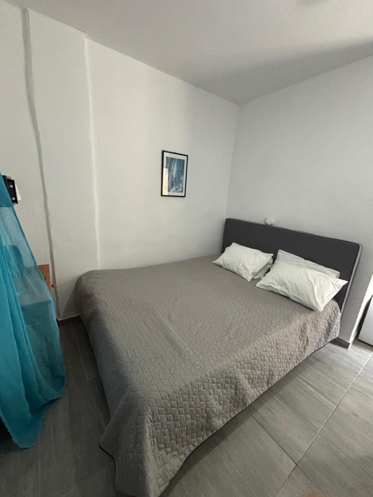 Scirocco Rooms Loutró Eksteriør bilde